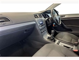 Volkswagen Golf Image 2