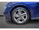 Volkswagen Golf Image 5