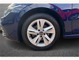 Volkswagen Golf Image 5