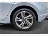 Volkswagen Golf Image 5
