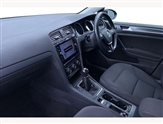Volkswagen Golf Image 2