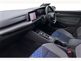 Volkswagen Golf Image 2