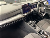 Volkswagen Golf Image 2
