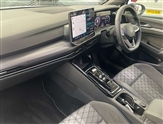 Volkswagen Golf Image 2