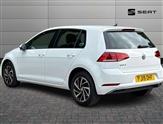 Volkswagen Golf Image 3