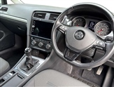 Volkswagen Golf Image 6