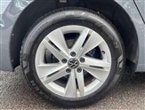 Volkswagen Golf Image 5