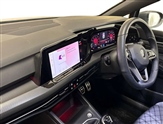Volkswagen Golf Image 2
