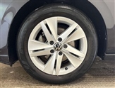 Volkswagen Golf Image 5