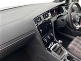 Volkswagen Golf Image 2