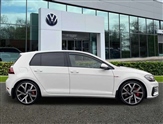 Volkswagen Golf Image 4