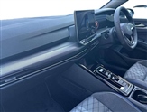 Volkswagen Golf Image 2