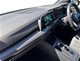 Volkswagen Golf Image 2