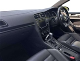 Volkswagen Golf Image 2