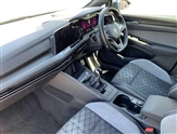 Volkswagen Golf Image 2