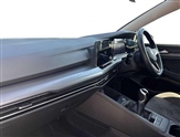 Volkswagen Golf Image 2
