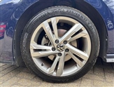 Volkswagen Golf Image 5