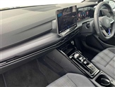 Volkswagen Golf Image 2