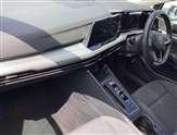 Volkswagen Golf Image 2