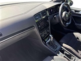 Volkswagen Golf Image 2