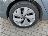 Volkswagen Golf Image 5