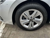 Volkswagen Golf Image 5