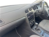 Volkswagen Golf Image 2
