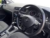Volkswagen Golf Image 6