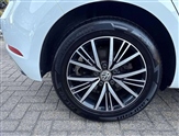 Volkswagen Golf Image 5