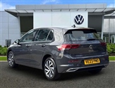 Volkswagen Golf Image 3