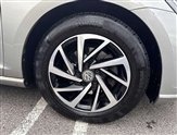 Volkswagen Golf Image 5
