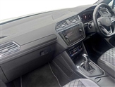 Volkswagen Golf Image 2
