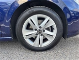 Volkswagen Golf Image 5
