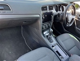 Volkswagen Golf Image 2