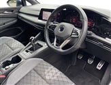 Volkswagen Golf Image 6