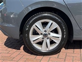 Volkswagen Golf Image 5