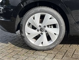 Volkswagen Golf Image 5