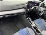 Volkswagen Golf Image 2
