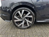 Volkswagen Golf Image 5