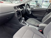Volkswagen Golf Image 2
