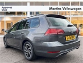 Volkswagen Golf Image 3