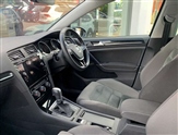 Volkswagen Golf Image 2