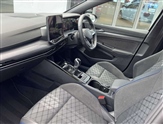 Volkswagen Golf Image 2