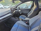 Volkswagen Golf Image 2