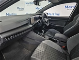Volkswagen Golf Image 2