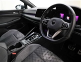 Volkswagen Golf Image 6