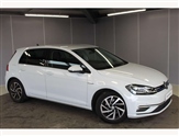 Volkswagen Golf Image 2