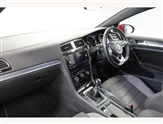 Volkswagen Golf Image 2