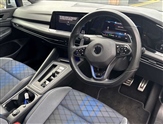 Volkswagen Golf Image 6