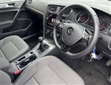 Volkswagen Golf Image 6
